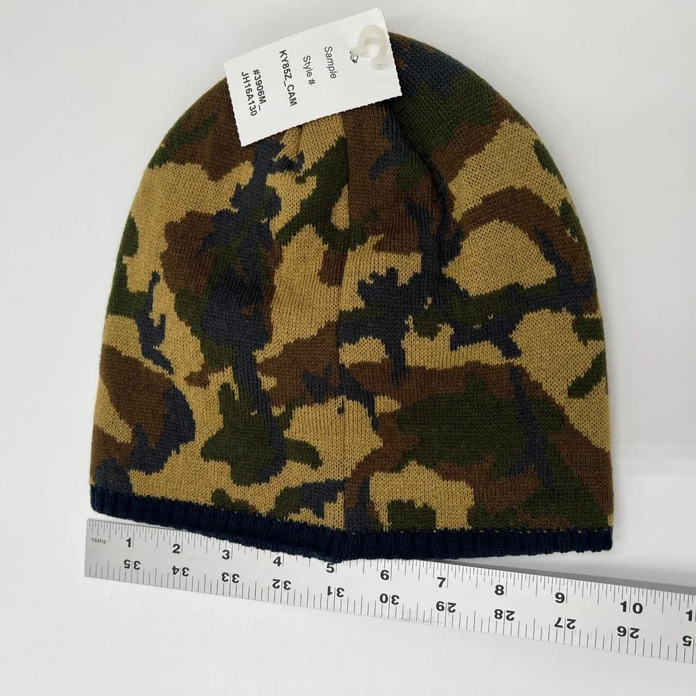 Reebok UFC Camo Knit Beanie Hat One Size Fits All - Picture 3 of 6